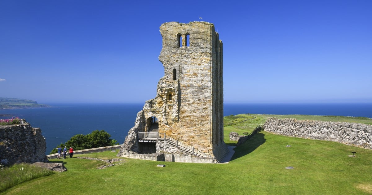 Explore Scarborough Castle